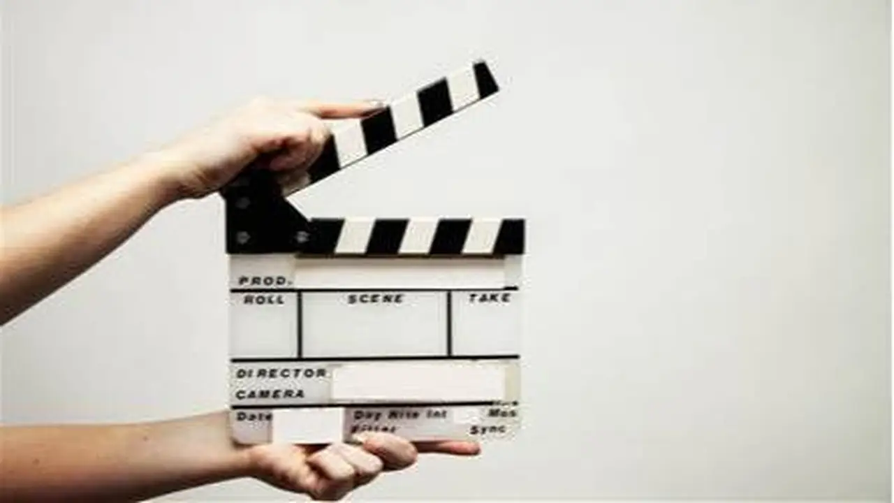 تحقيقات جديدة تكشف أسرار ممنوعات المشاهير عبر هاتف ممثلة بارزة